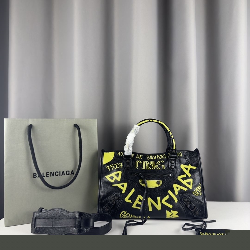 Ba*len*cia*ga top handle bags